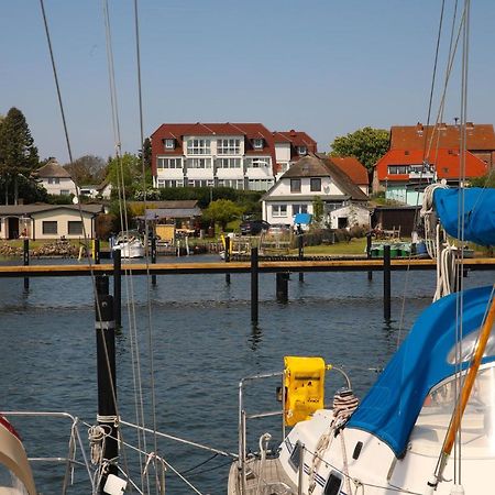 Ferienhaus Suedblick Am Yachthafen 布雷格 外观 照片
