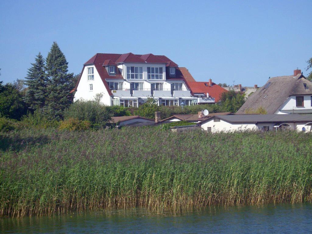 Ferienhaus Suedblick Am Yachthafen 布雷格 外观 照片