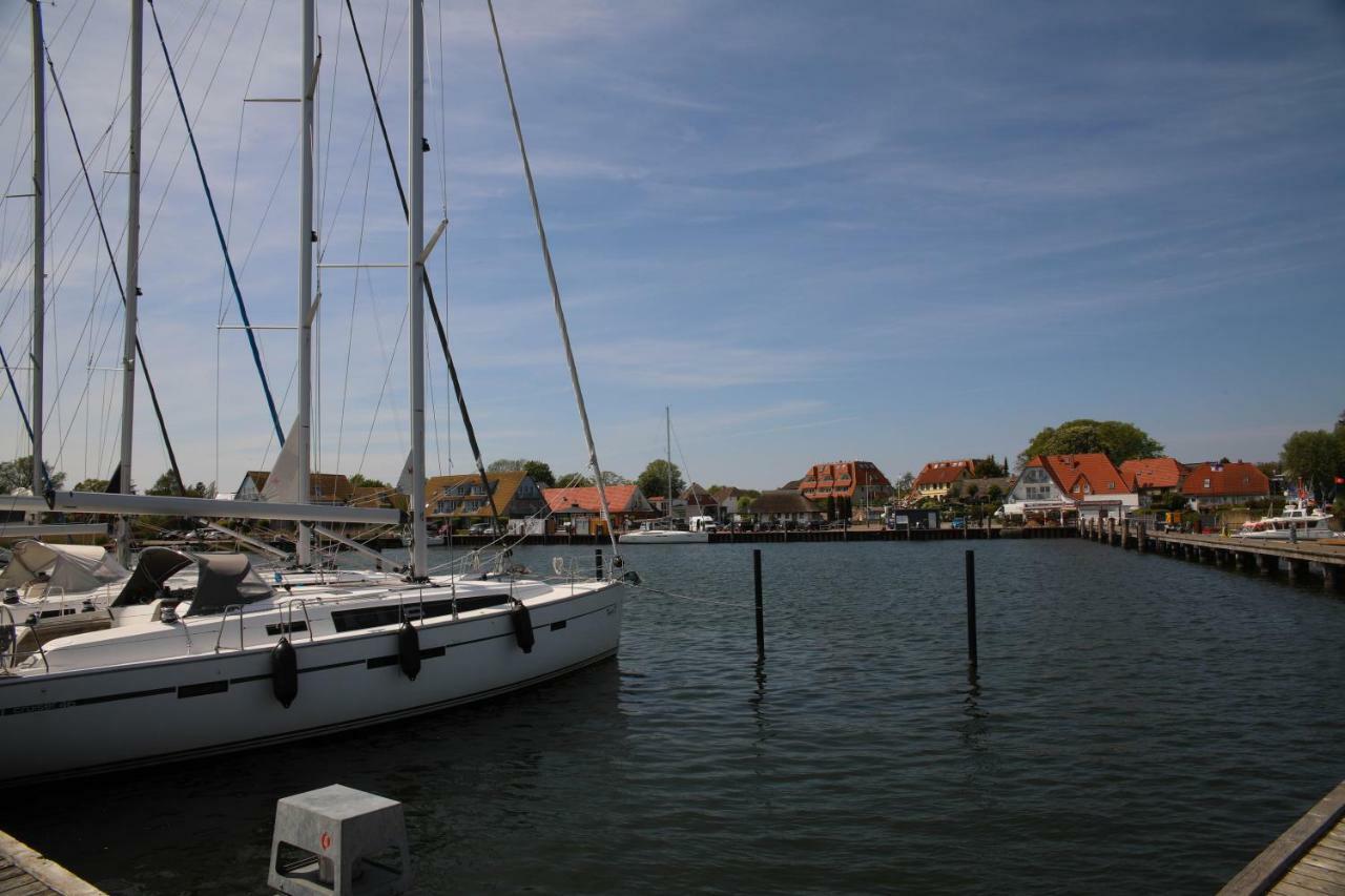 Ferienhaus Suedblick Am Yachthafen 布雷格 外观 照片